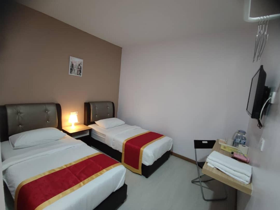 Hotel Ching Hua Segamat Kültér fotó